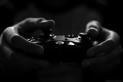 PS4免費游戲，是否真的多？，PS4免費游戲數(shù)量真的多嗎？真相揭示