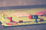 如何理解金貨版的含義？這種版本在市場(chǎng)中有什么特殊用途？