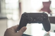 僅Up Game是一款值得擁有的免費(fèi)游戲，僅Up Game，無需付費(fèi)，擁有精彩的游戲體驗(yàn)
