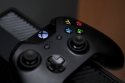 微軟Xbox One，無盡的樂趣與創(chuàng)新，極限競(jìng)速，無盡的駕駛樂趣與創(chuàng)新體驗(yàn)在微軟Xbox One上展現(xiàn)