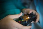 揭秘Xbox免費(fèi)游戲，有哪些值得一試的？，深度解析，找出 Xbox 游戲中的免費(fèi)好去處