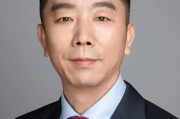 全國政協(xié)委員、上海證券交易所總經理蔡建春：上交所的各項工作都以保護投資者的利益為前提