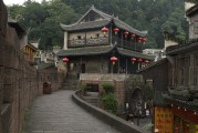 從拼多多平臺到鳳凰古城的網(wǎng)絡(luò)流量提升之路——以湖南省吉首市為例，拼多多助力湖南吉首鳳凰古城熱度提升