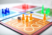 一款無限制的免費(fèi)跳棋游戲，給你帶來無限的樂趣，無限制跳棋，讓生活充滿樂趣的游戲