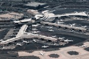 航空股集體反彈 中國國航、南方航空雙雙漲近6%