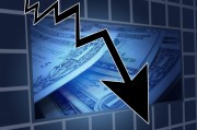 金生游樂盤中異動(dòng) 股價(jià)大跌7.48%報(bào)2.35美元