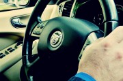 如何正確駕駛捷達(dá)車？捷達(dá)車的駕駛技巧有哪些？