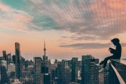 在當(dāng)今信息化時(shí)代，網(wǎng)絡(luò)已經(jīng)成為我們生活中不可或缺的一部分。而為了更好地與廣大網(wǎng)友進(jìn)行互動(dòng)和交流，許多個(gè)人或團(tuán)隊(duì)都創(chuàng)建了自己的博客網(wǎng)站。為了吸引更多的用戶關(guān)注自己的博客，許多開(kāi)發(fā)者也會(huì)為博客網(wǎng)站設(shè)計(jì)一些插件。那么，如何選擇合適的博客網(wǎng)站插件呢？，了解博客網(wǎng)站插件的選擇，關(guān)鍵因素分析