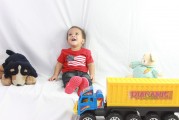 7歲兒童游戲，讓孩子在游戲中探索世界，從簡單玩中學(xué)，7歲兒童游戲引導(dǎo)其探索世界的教育方式