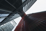 解構(gòu)5大科技巨頭財(cái)報(bào)：AI為何突然不香了？