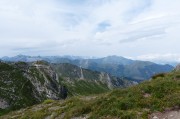 夢中的泥巴路，一段心靈的旅程