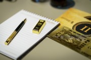中國黃金協(xié)會：金價強勢上漲不斷刷新歷史新高 倫敦金漲幅超12%