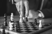在追求快樂與實惠之間，讓我們選擇免費游戲98，8款免費游戲，讓你的夏日輕松愉快！