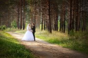 夢中見證幸福時刻——解讀夢見別人結(jié)婚的含義，解讀夢中見證幸福時刻，夢見別人結(jié)婚的含義