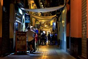 在享受美食的同時(shí)，開啟一段趣味餐廳經(jīng)營(yíng)的奇妙旅程，趣味餐館經(jīng)營(yíng)大挑戰(zhàn)，探索美食世界的創(chuàng)新與冒險(xiǎn)！揭秘如何經(jīng)營(yíng)一家成功的餐廳