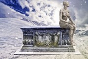 夢(mèng)到棺材的寓意與解讀，夢(mèng)到棺材的寓意與解讀