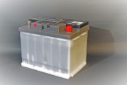 如何為汽車充電以確保電池壽命？充電時應(yīng)注意哪些技術(shù)細節(jié)？