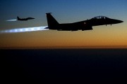 以媒：飛行跟蹤網(wǎng)站顯示，一批向以色列增派的美國(guó)F-15E戰(zhàn)機(jī)正在途中