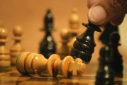 破解免費(fèi)游戲的利弊，揭露免費(fèi)游戲背后的秘密，可能的負(fù)面影響和優(yōu)點(diǎn)