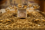 金飾價(jià)格直逼960元/克！國(guó)際金價(jià)創(chuàng)五年來(lái)最大漲幅 央行已連續(xù)5個(gè)月增持