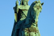 國王的游戲小說免費閱讀: 一部揭開神秘城堡的冒險記，公主與騎士，揭秘神秘城堡之旅