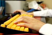 免費集體游戲，一個簡單而有趣的社交平臺，一個集趣味、交流于一體的免費集體游戲平臺
