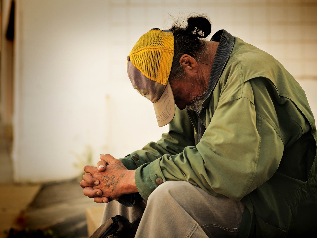 老是夢(mèng)到男朋友出軌，心理解析與應(yīng)對(duì)策略
