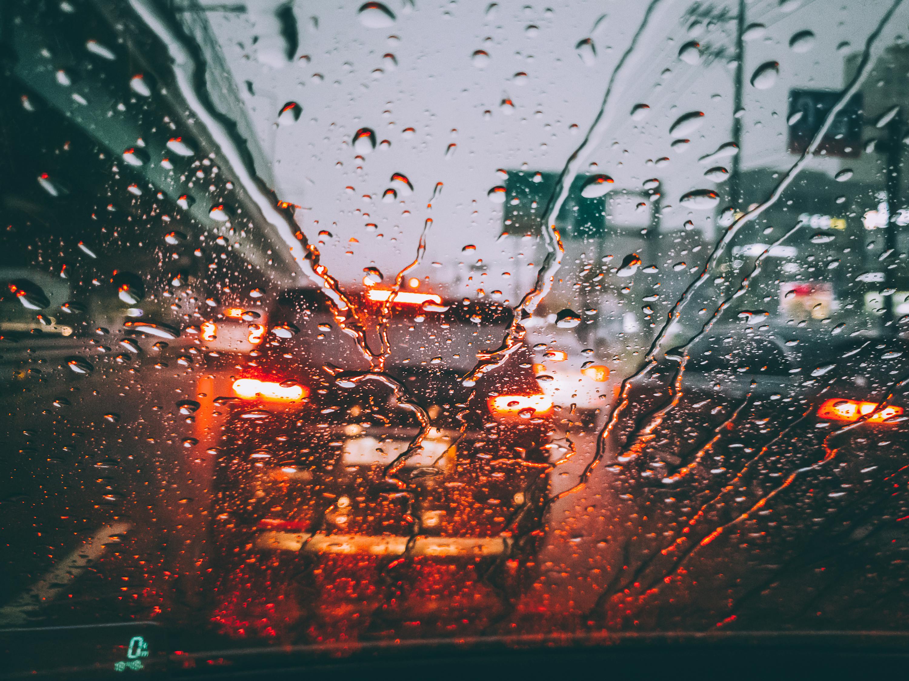 夢境中的雨滴，一場夢中雨的遐想