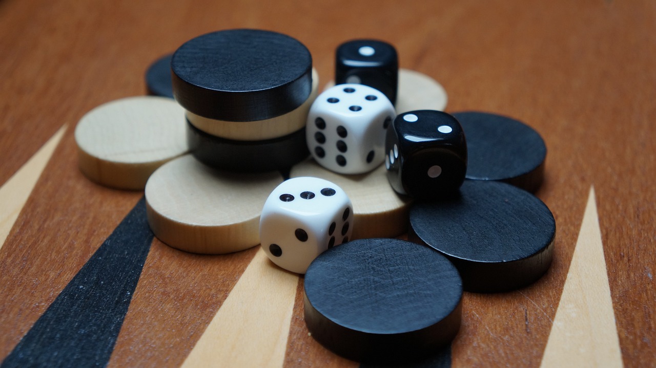 五子棋游戲下載，讓你在電腦上盡享快樂時(shí)光！