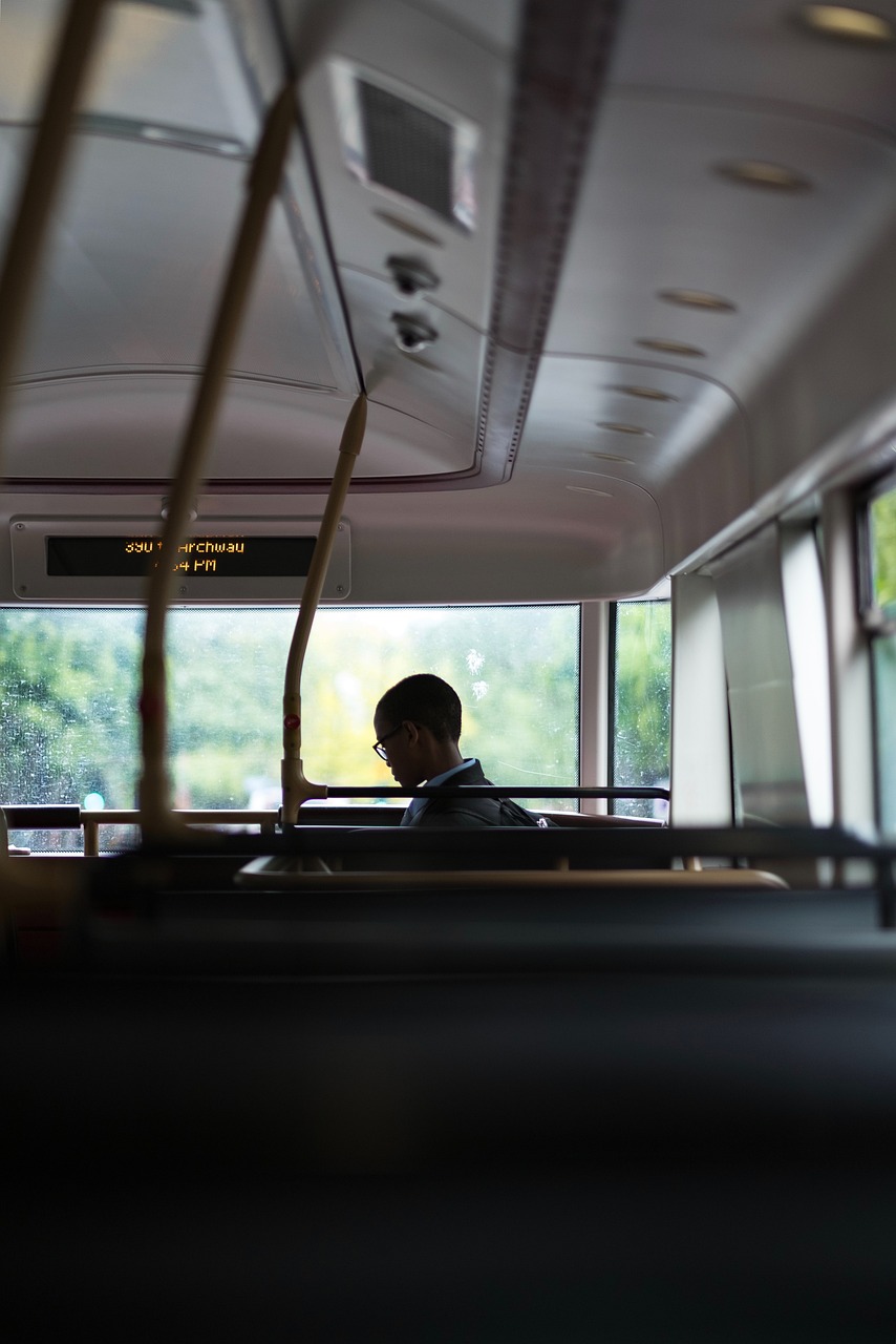 夢(mèng)中的公交車之旅