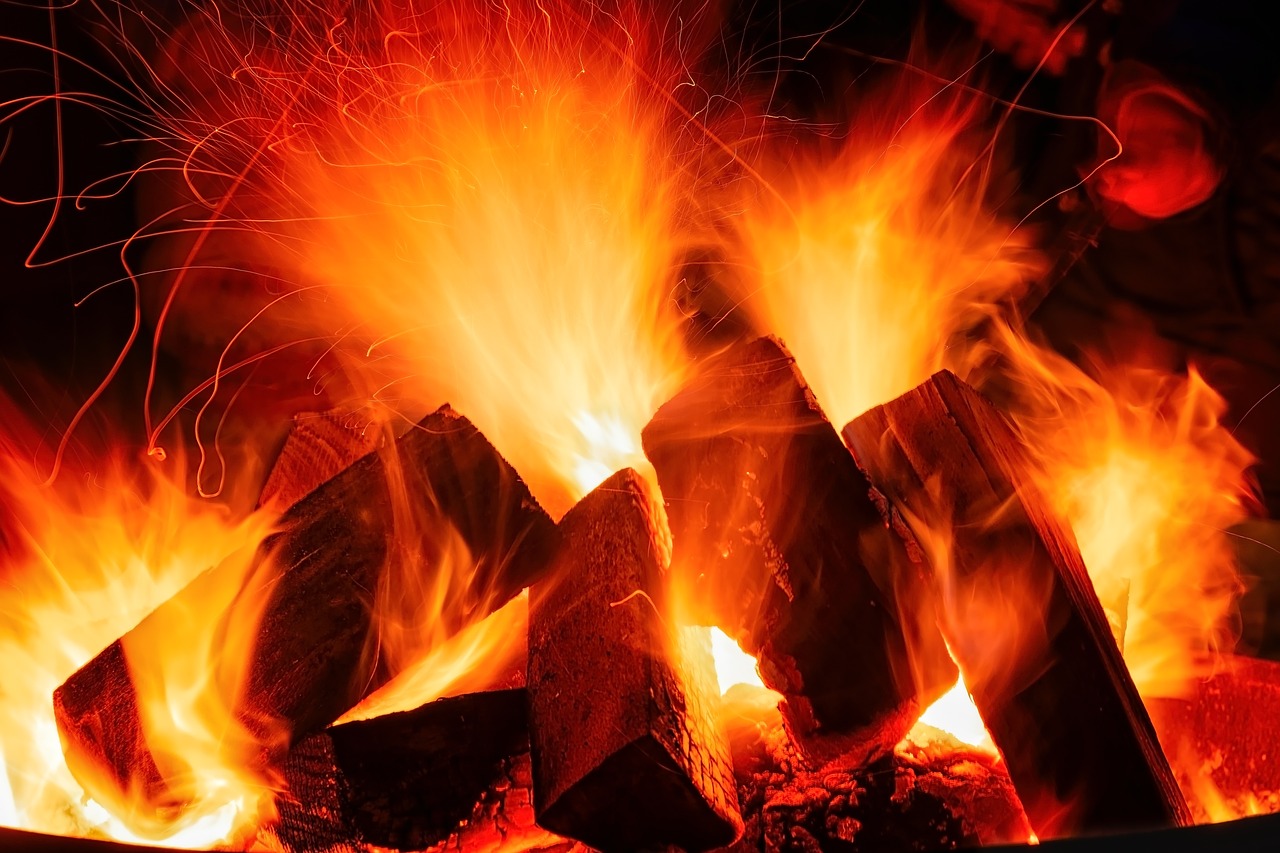 解析夢(mèng)境中的爆炸，做夢(mèng)夢(mèng)到爆炸的含義