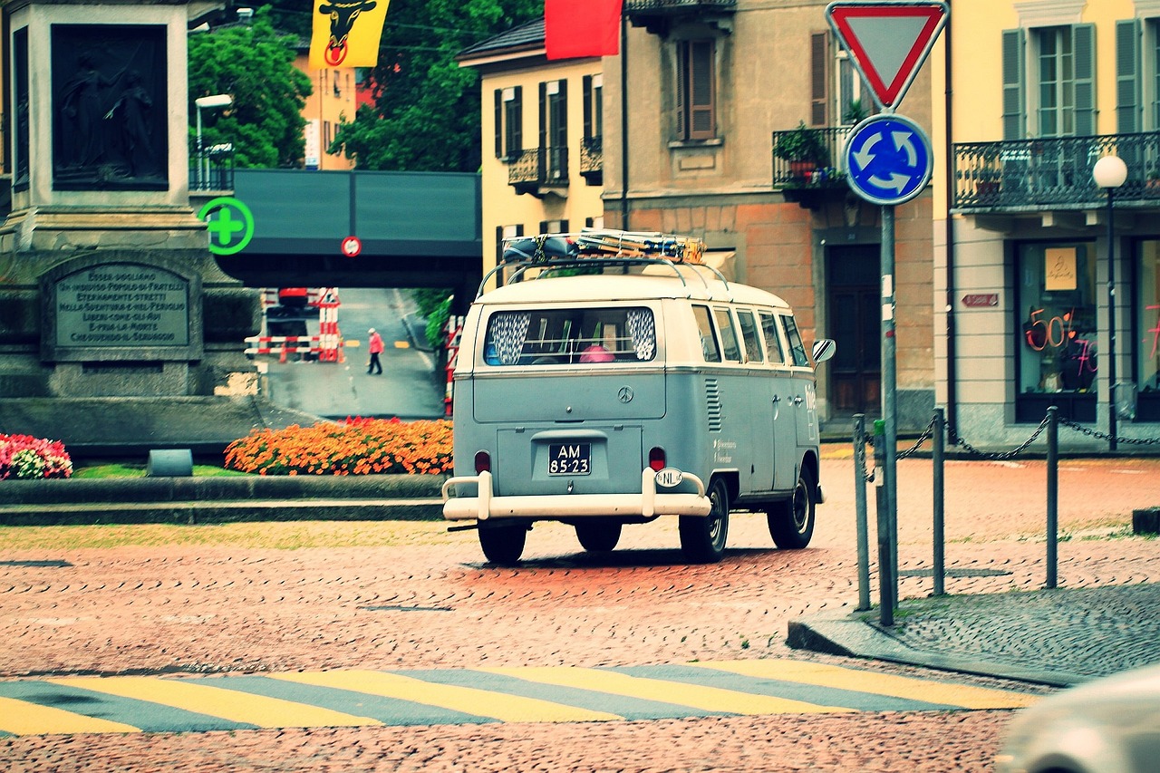 夢(mèng)中的貨車之旅，夢(mèng)中的貨車之旅之旅，追尋未知的旅程。