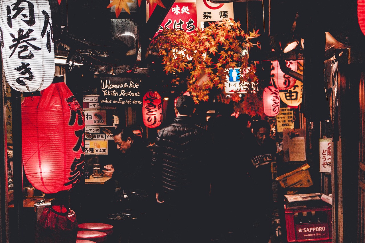 坦克大戰(zhàn)是一款受歡迎的免費(fèi)坦克戰(zhàn)斗游戲。這款游戲在視覺效果、操作性、策略性等方面都做得非常好，贏得了廣大玩家的喜愛。