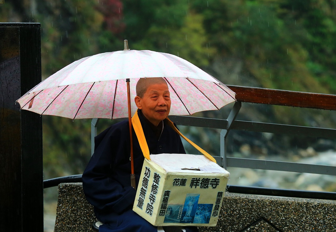 夢中的尷尬，褲子掉了的奇幻之旅