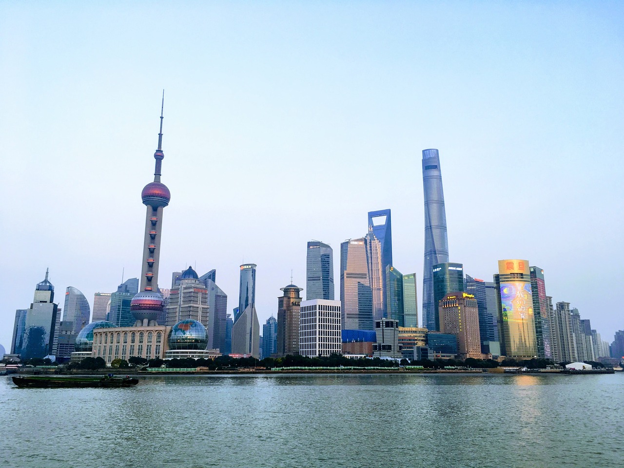 上海市優(yōu)化網(wǎng)站關(guān)鍵詞策略，以提升品牌知名度為目標(biāo)