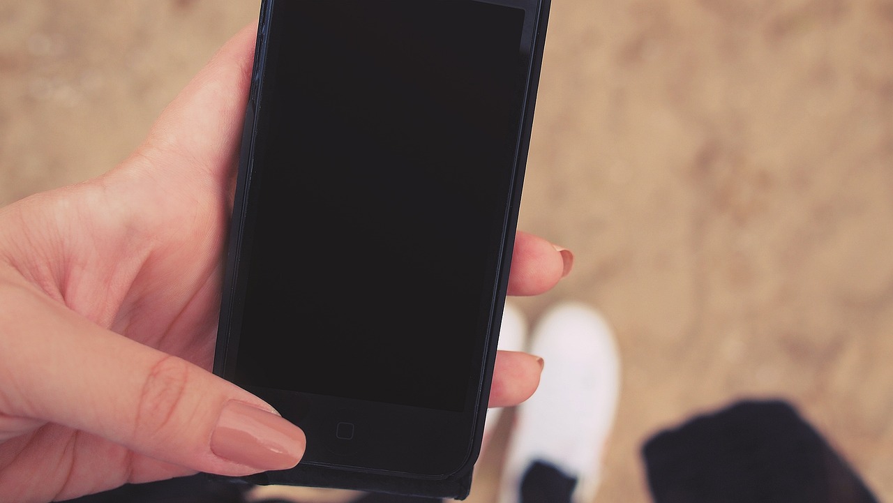 消息稱iPhone 17和Air無緣5倍光學變焦鏡頭 依然是Pro系列獨享