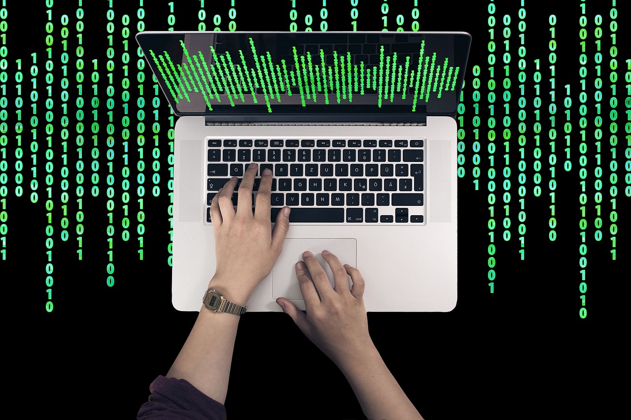 搭建HTML5網(wǎng)站，是一個(gè)技術(shù)性極強(qiáng)的過(guò)程，涉及到前端開(kāi)發(fā)、后端編程等多個(gè)方面。下面，我們就來(lái)詳細(xì)介紹一下如何搭建一個(gè)HTML5網(wǎng)站。