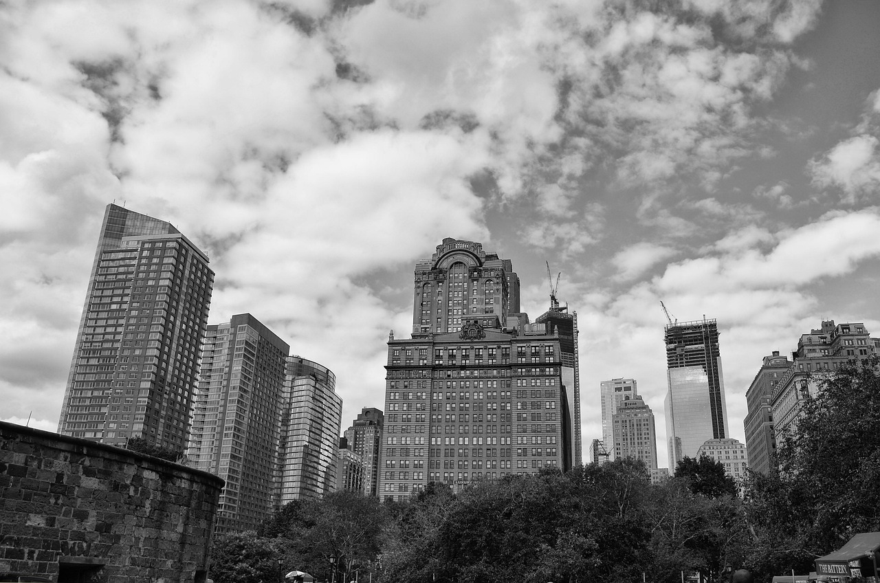 銀行板塊繼續(xù)走高 工、農(nóng)、中、建四大行股價(jià)均再創(chuàng)歷史新高