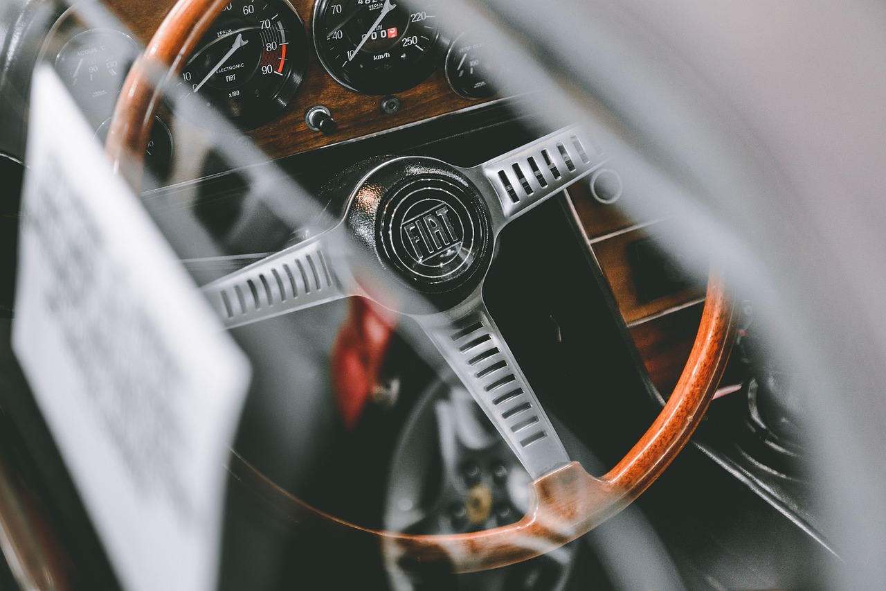 無車也能注冊(cè)網(wǎng)約車平臺(tái)？揭秘網(wǎng)約車注冊(cè)流程與技巧