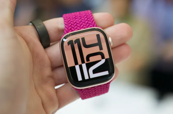 Apple Watch Series 10對比Series 8 你真的有必要升級嗎？