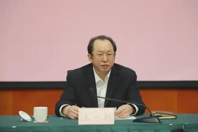 海墾集團(tuán)反腐風(fēng)暴：王一新被公訴，揭開系統(tǒng)性沉疴