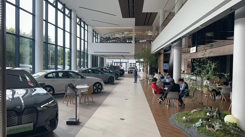 年度回顧與展望｜4000家4S店或?qū)⑼耸?，汽車?jīng)銷商面臨生死關(guān)頭