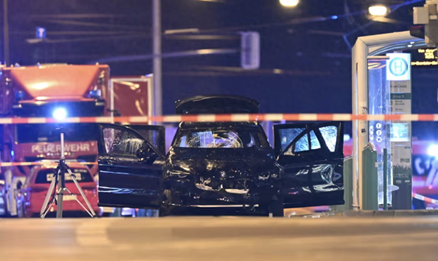 德國(guó)汽車(chē)沖撞人群事件已致數(shù)十人死傷，美官員：白宮正密切關(guān)注