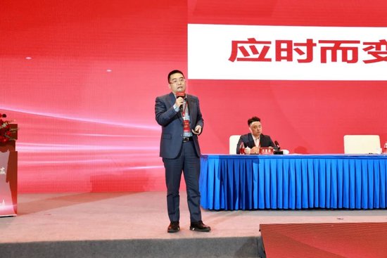 張德芹在茅臺葡萄酒公司2025年度市場工作會上強調：豐富茅臺產品線、拱衛(wèi)茅臺品牌、傳播茅臺文化