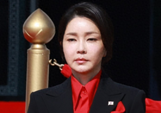 韓媒：韓國淑明女子大學初步判定，金建希碩士論文存在抄襲