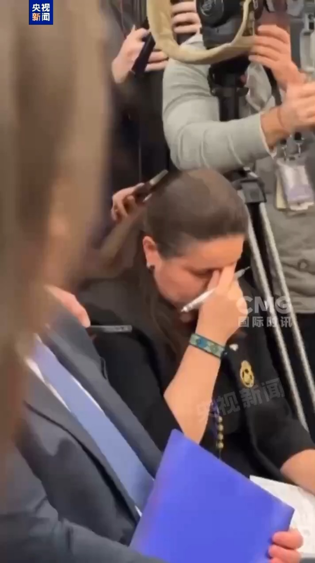 美烏首腦“談崩” ，美記者：報道白宮近30年，這場面前所未見！4分52秒，特澤會現(xiàn)場爭吵實錄曝光