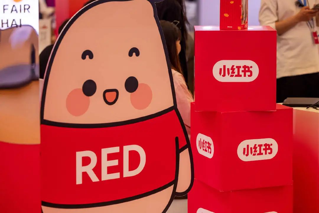 接入DeepSeek，小紅書要謹(jǐn)慎一“點(diǎn)點(diǎn)”